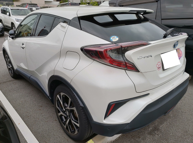 トヨタ C-HR