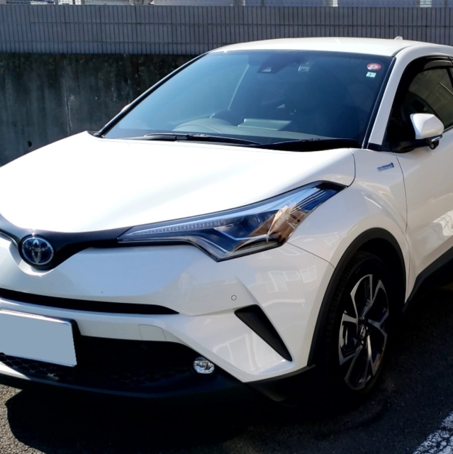 トヨタ C-HR