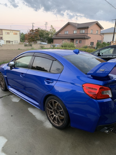 スバル WRX STI