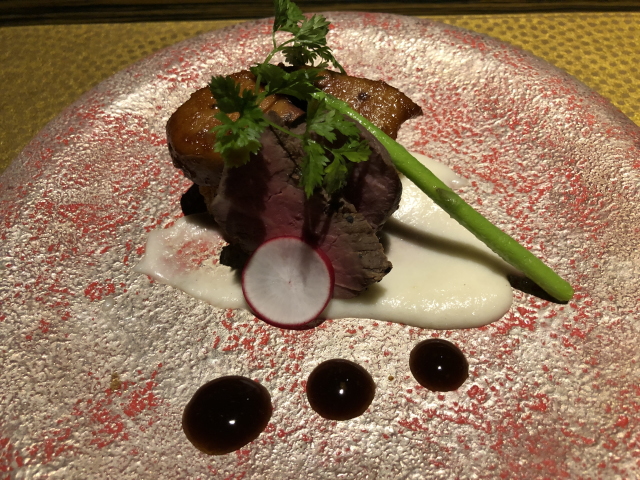 エクシブ湯河原の夕食。和食のメイン肉