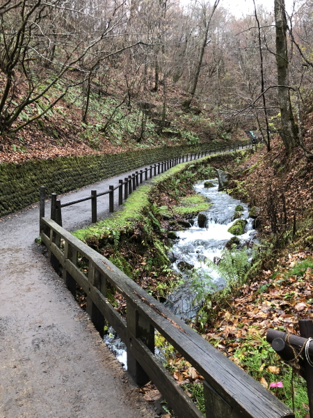 長野県　白糸の滝　軽井沢の旅