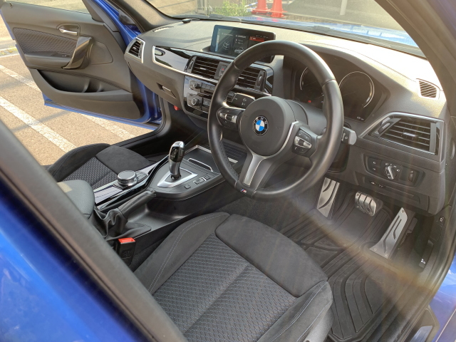 BMW 1シリーズの内装