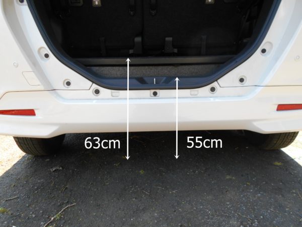 ルーミーの内装や荷室の広さ 収納の使い勝手は 実車を使って内装と荷室の寸法を計測してみました 夢あるカーライフ 夢カー ルーミーの内装や荷室の広さ 収納の使い勝手は 実車を使って内装と荷室の寸法を計測してみました 夢あるカーライフ 夢カー