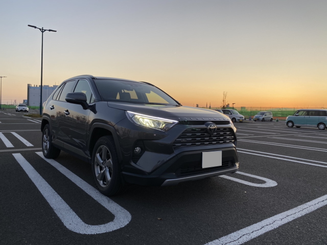 トヨタ RAV4