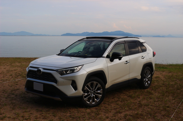 トヨタ RAV4