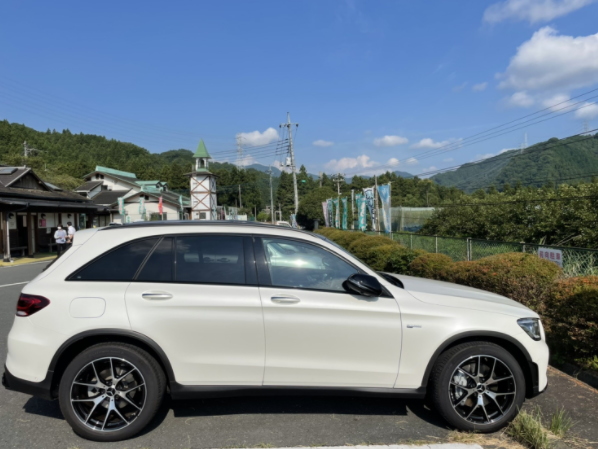 メルセデスベンツ AMG GLC