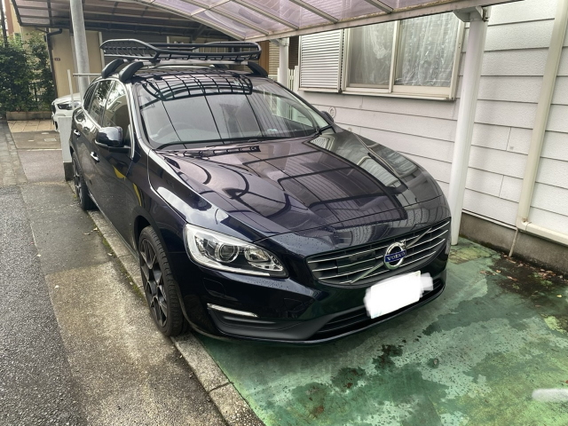 ボルボ V60