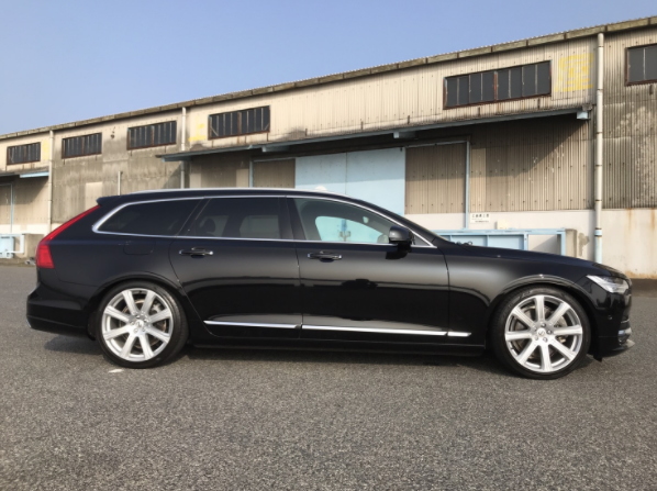 ボルボ V90