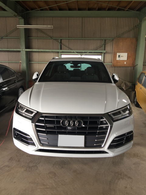 アウディ Q5