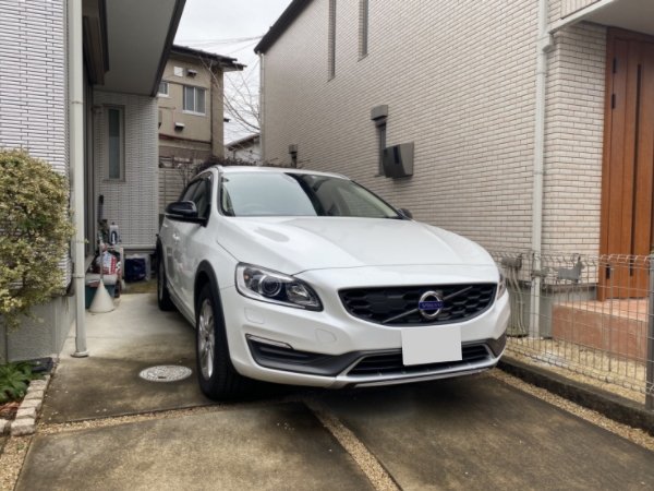 ボルボ V60クロスカントリー