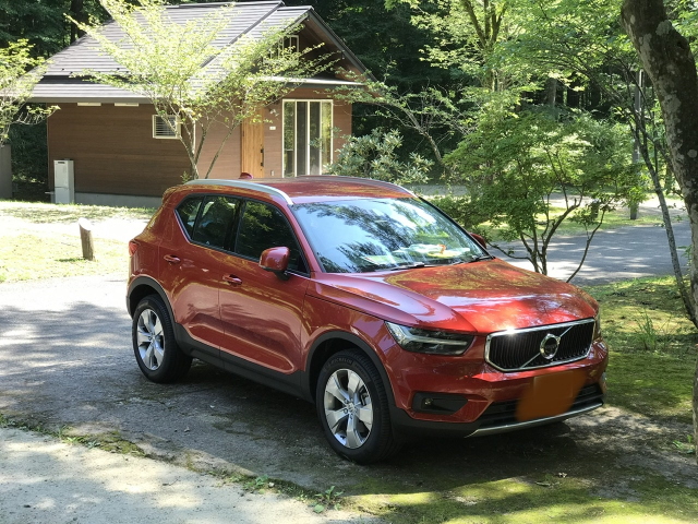 ボルボ XC40