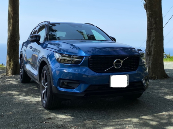 ボルボ XC40