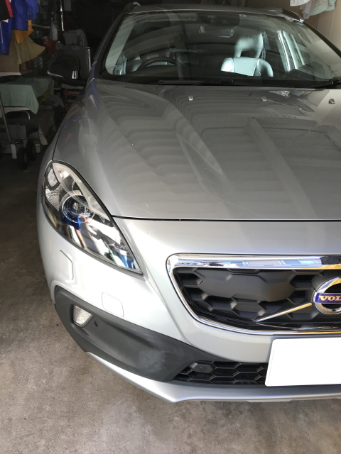 ボルボ V40クロスカントリー